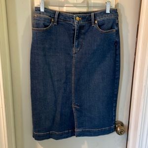 Talbots stretchy denim pencil skirt size 4